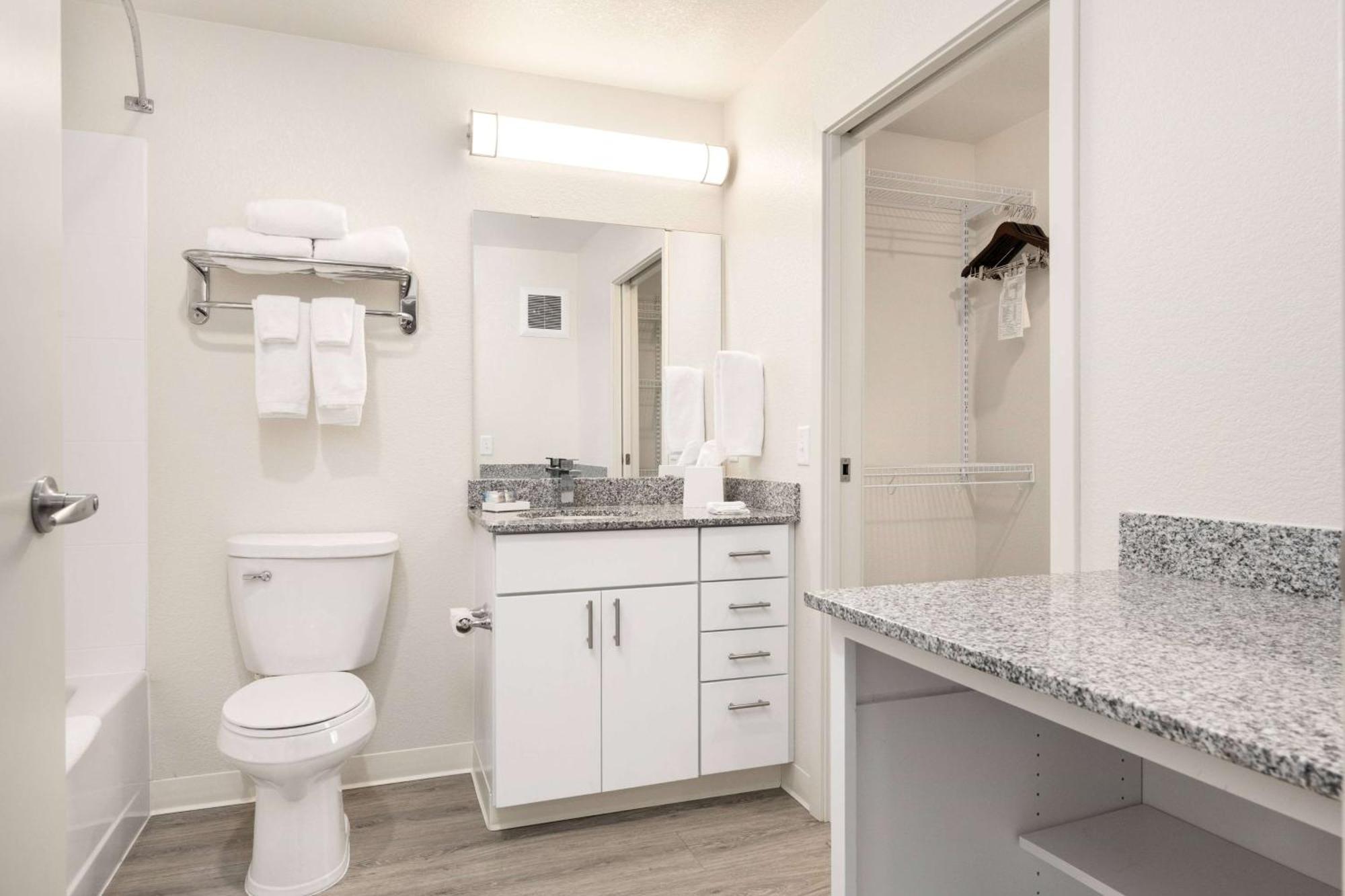 Waterwalk Extended Stay By Wyndham Minneapolis - Plymouth Dış mekan fotoğraf