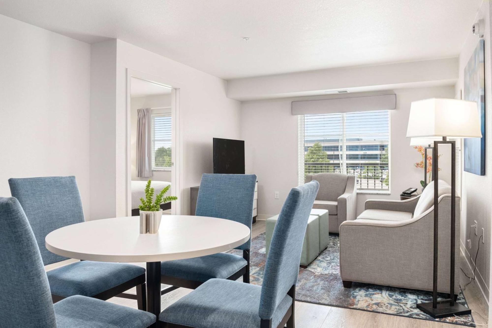Waterwalk Extended Stay By Wyndham Minneapolis - Plymouth Dış mekan fotoğraf